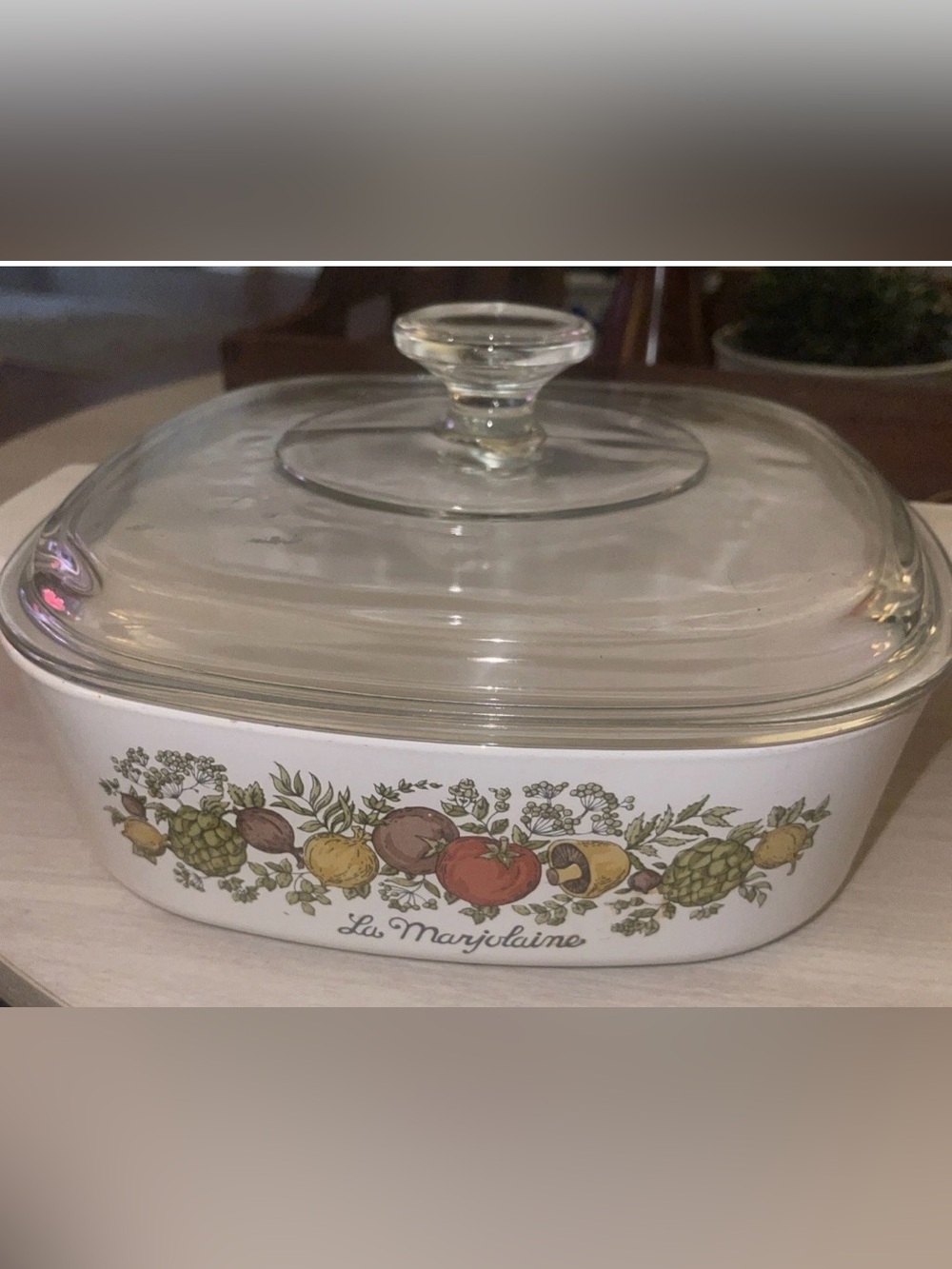 Vintage  Corning Ware La Marjolaine A-2-B  2 Qt Casserole Dish A9C Lid